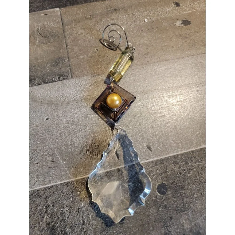 Vintage Plastic gem crystal abstract‎ ornament Xmas tree holiday home decor